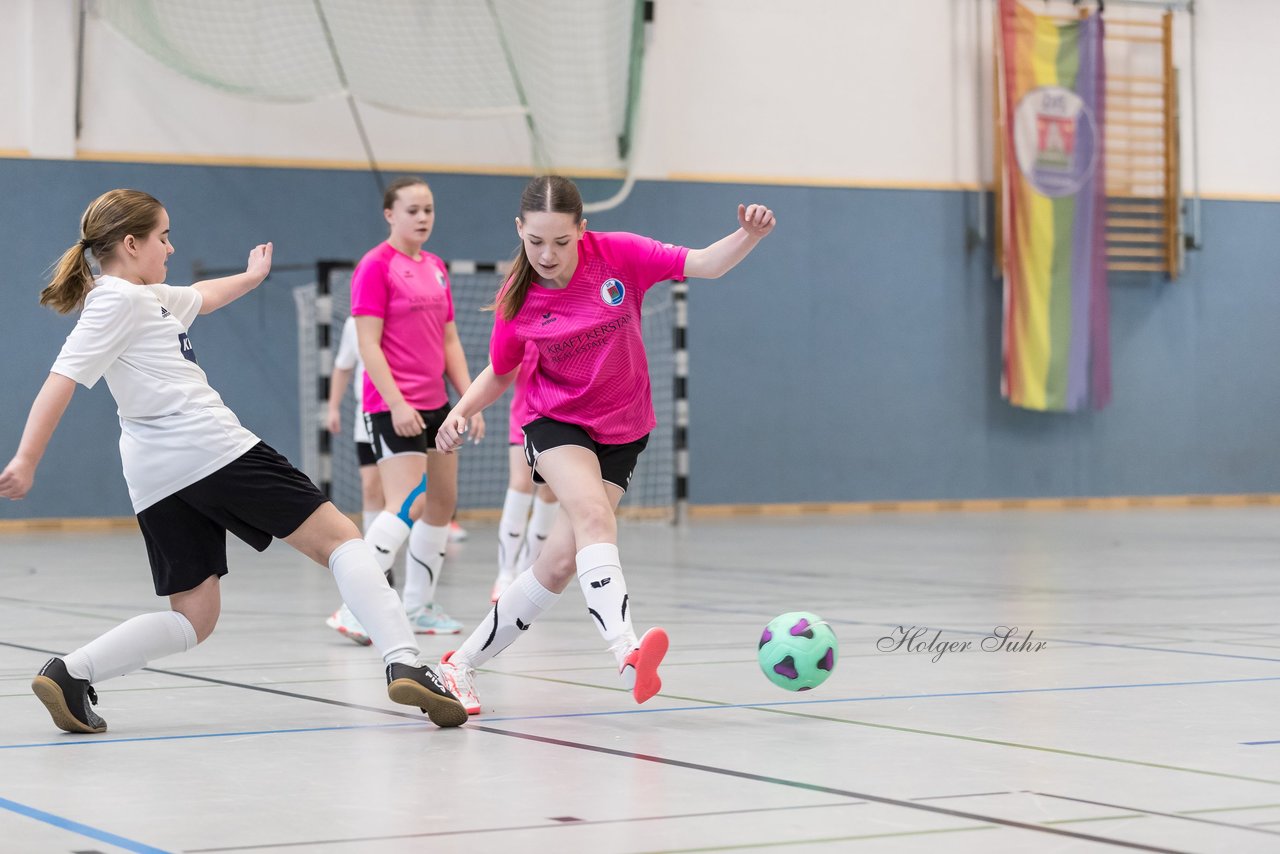 Bild 123 - C-Juniorinnen 3 Loewinnen Cup